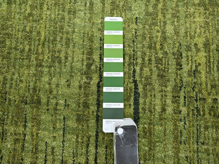 5'3" x 7'4" New Hand Knotted Green Wool Rectangle Oriental Rug - MOA10275837