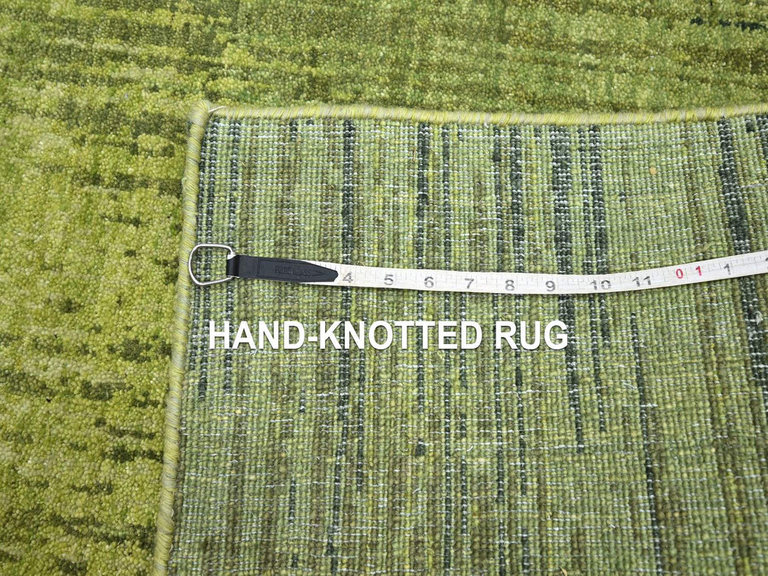 5'3" x 7'4" New Hand Knotted Green Wool Rectangle Oriental Rug - MOA10275837