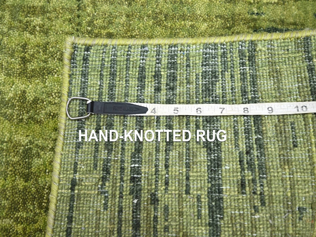 2'7" x 8'5" New Hand Knotted Green Wool Runner Oriental Rug - MOA10275839