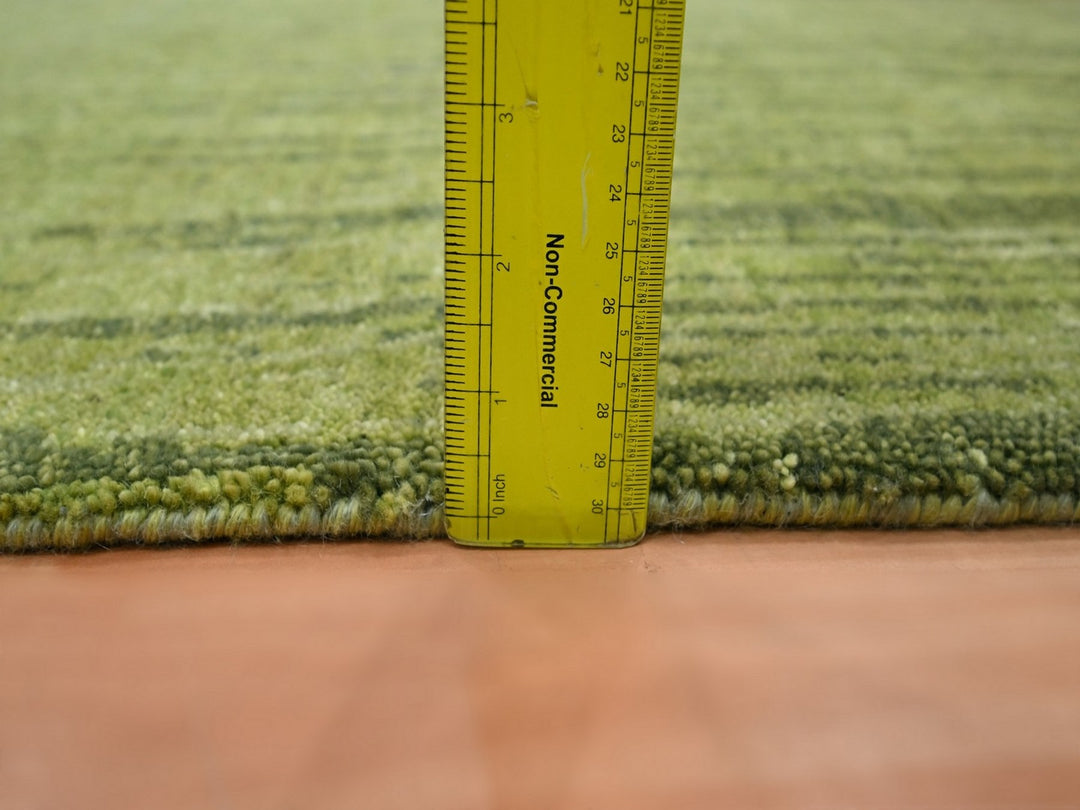 2'8" x 8'5" New Hand Knotted Green Wool Runner Oriental Rug - MOA10275840