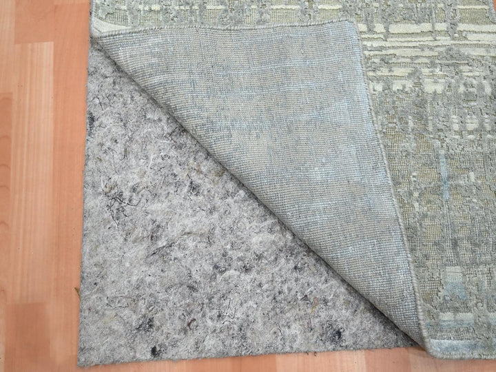 2'4" x 6'0" New Hand Knotted Grey Wool & Silk Runner Oriental Rug - MOA10275847