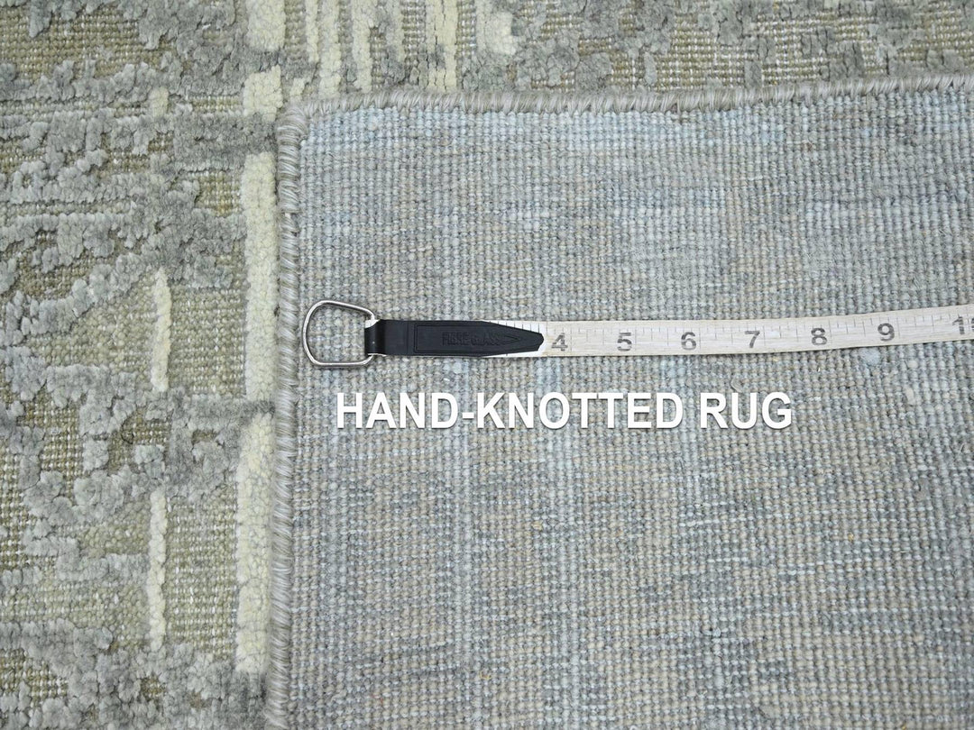2'4" x 6'0" New Hand Knotted Grey Wool & Silk Runner Oriental Rug - MOA10275847