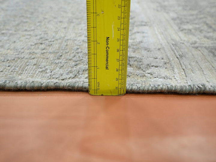 3'0" x 4'11" New Hand Knotted Grey Wool & Silk Rectangle Oriental Rug - MOA10275848