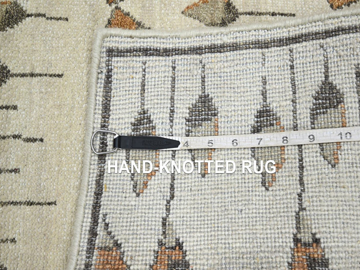 2'2" x 3'5" New Hand Knotted Brown Wool Rectangle Oriental Rug - MOA10275855