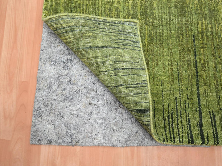 4'1" x 6'3" New Hand Knotted Green Wool Rectangle Oriental Rug - MOA10275860