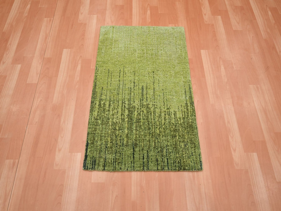 2'1" x 3'3" New Hand Knotted Green Wool Rectangle Oriental Rug - MOA10275863