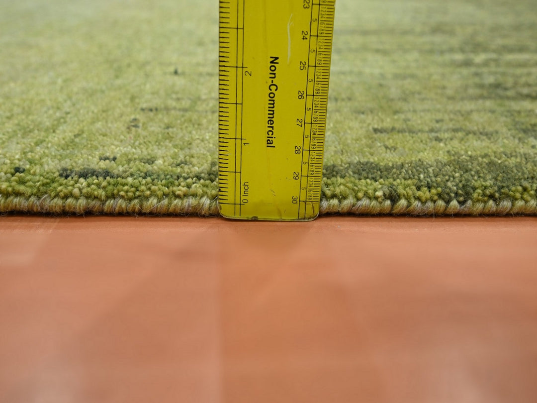 2'1" x 3'3" New Hand Knotted Green Wool Rectangle Oriental Rug - MOA10275863