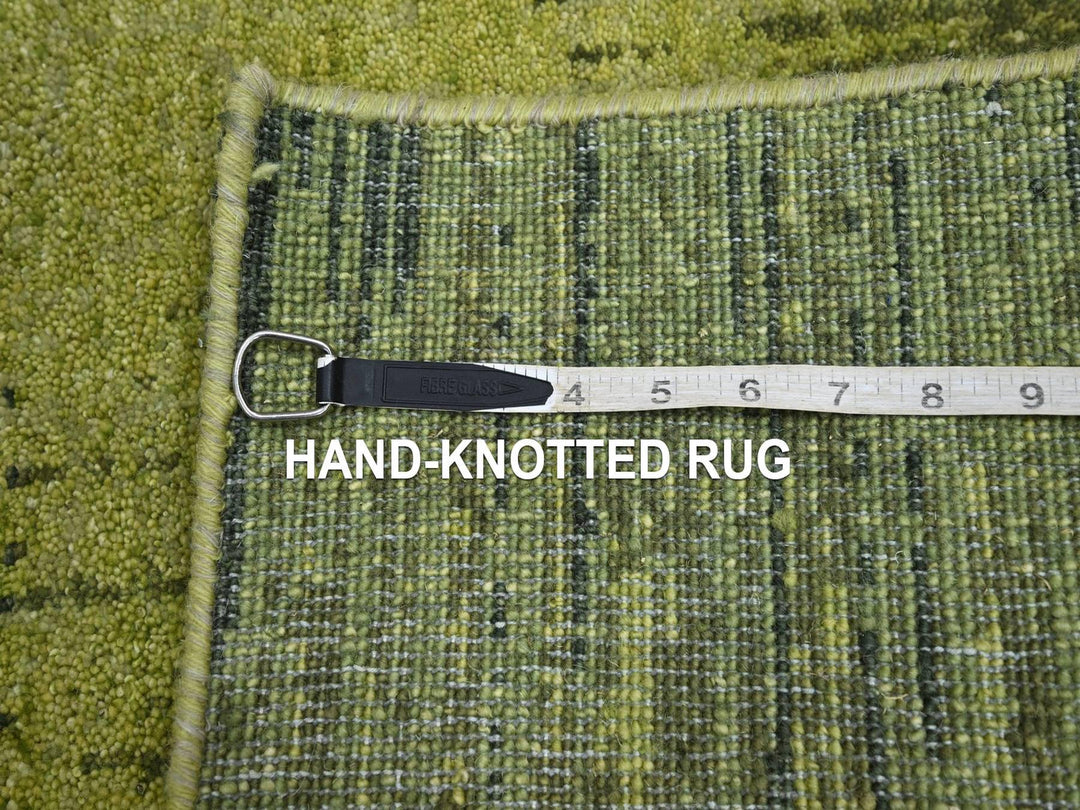 2'1" x 3'3" New Hand Knotted Green Wool Rectangle Oriental Rug - MOA10275864