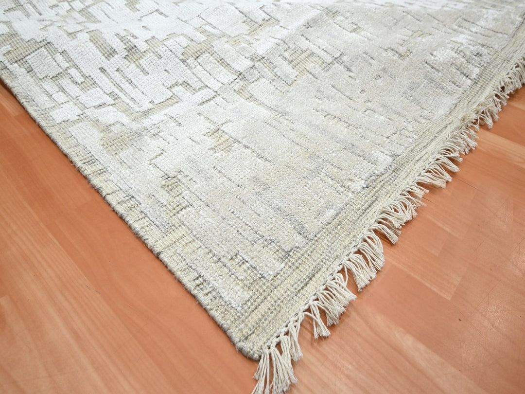 9'0" x 12'2" New Hand Knotted Ivory Silk Rectangle Oriental Rug - MOA10275875