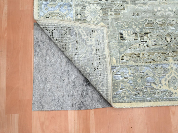 5'2" x 7'4" New Hand Knotted Grey Silk Rectangle Oriental Rug - MOA10275906