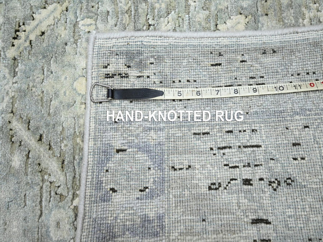 2'6" x 8'0" New Hand Knotted Grey Silk Runner Oriental Rug - MOA10275909
