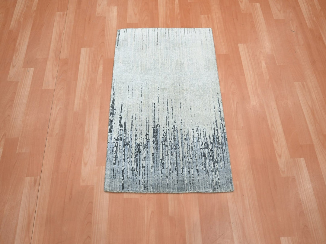 2'0" x 3'0" New Hand Knotted Grey Wool Rectangle Oriental Rug - MOA10275917