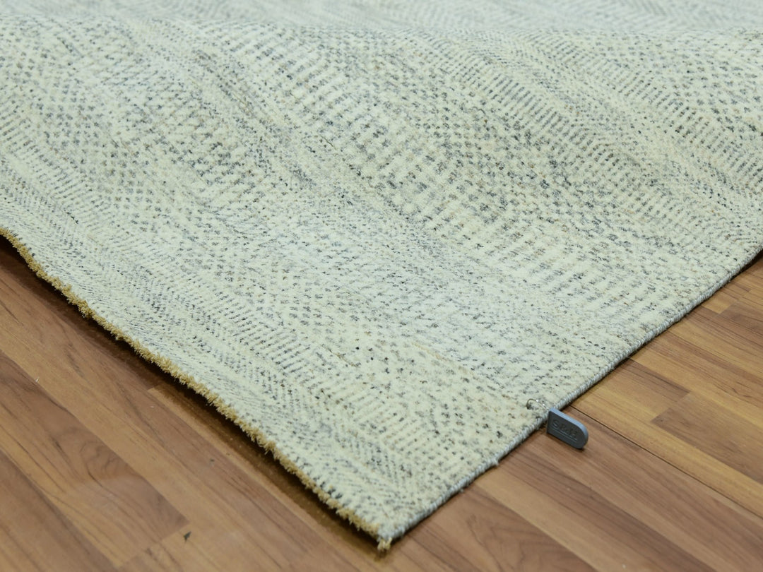 6'0" x 9'0" New Hand Knotted Ivory Wool Rectangle Oriental Rug - MOA10276025