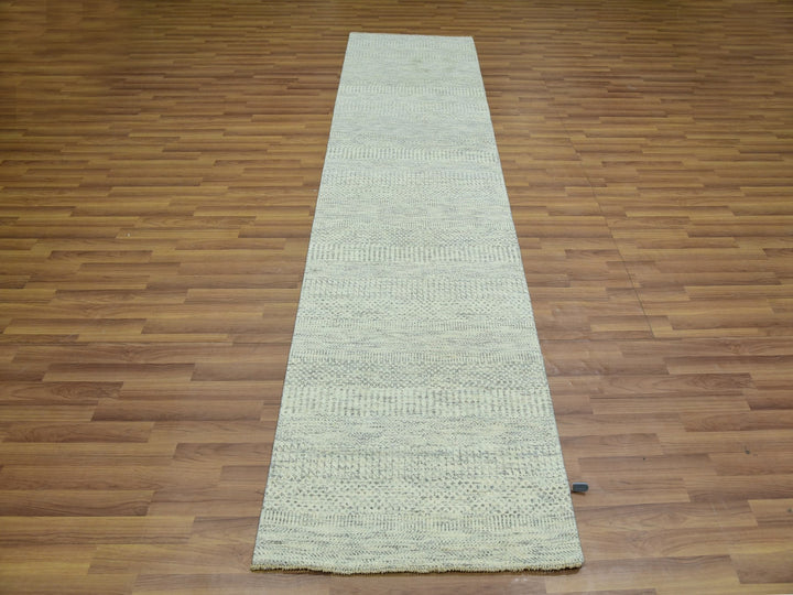 2'7" x 10'1" New Hand Knotted Ivory Wool Runner Oriental Rug - MOA10276027