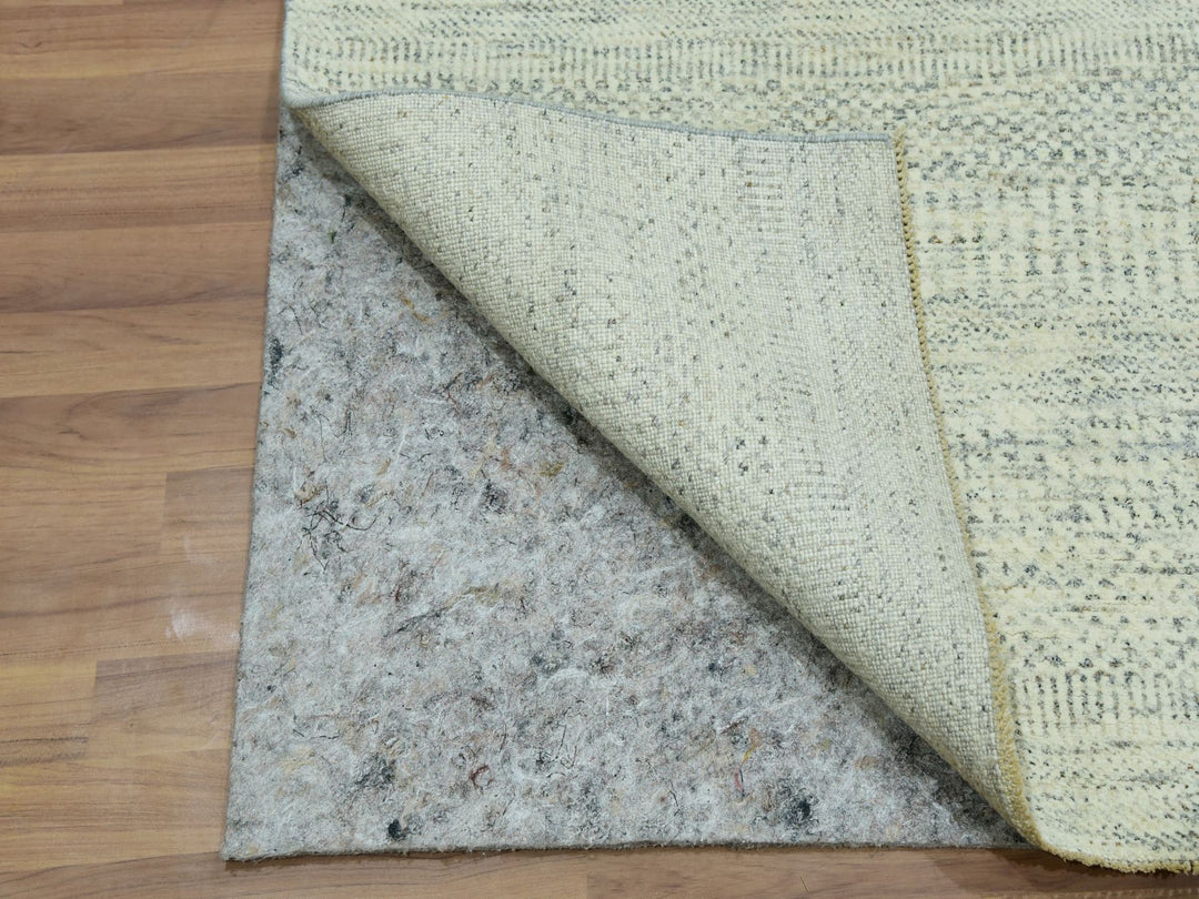 2'6" x 10'1" New Hand Knotted Ivory Wool Runner Oriental Rug - MOA10276028