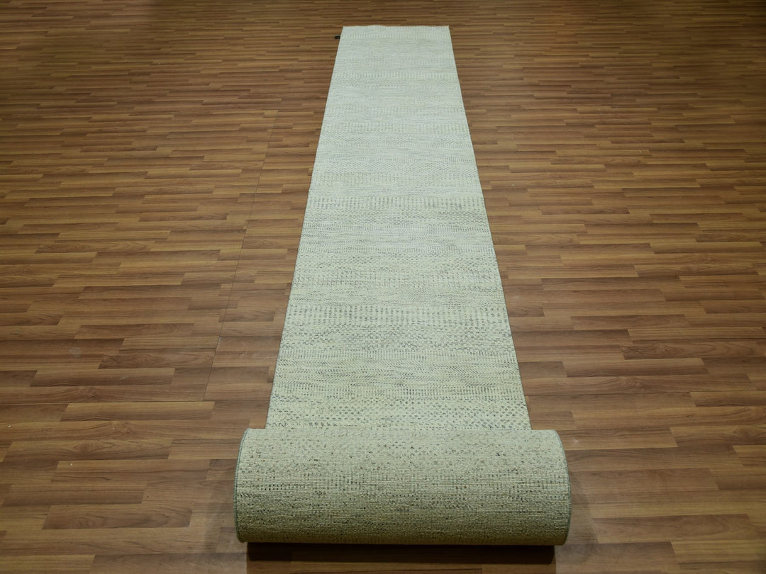 2'7" x 26'1" New Hand Knotted Ivory Wool Runner Oriental Rug - MOA10276029