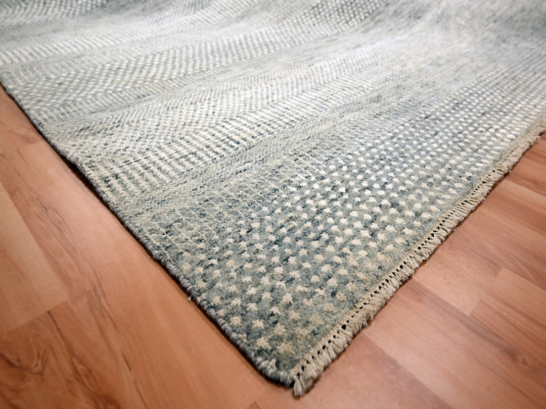 8'9" x 12'3" New Hand Knotted Grey Wool & Silk Rectangle Oriental Rug - MOA10276083