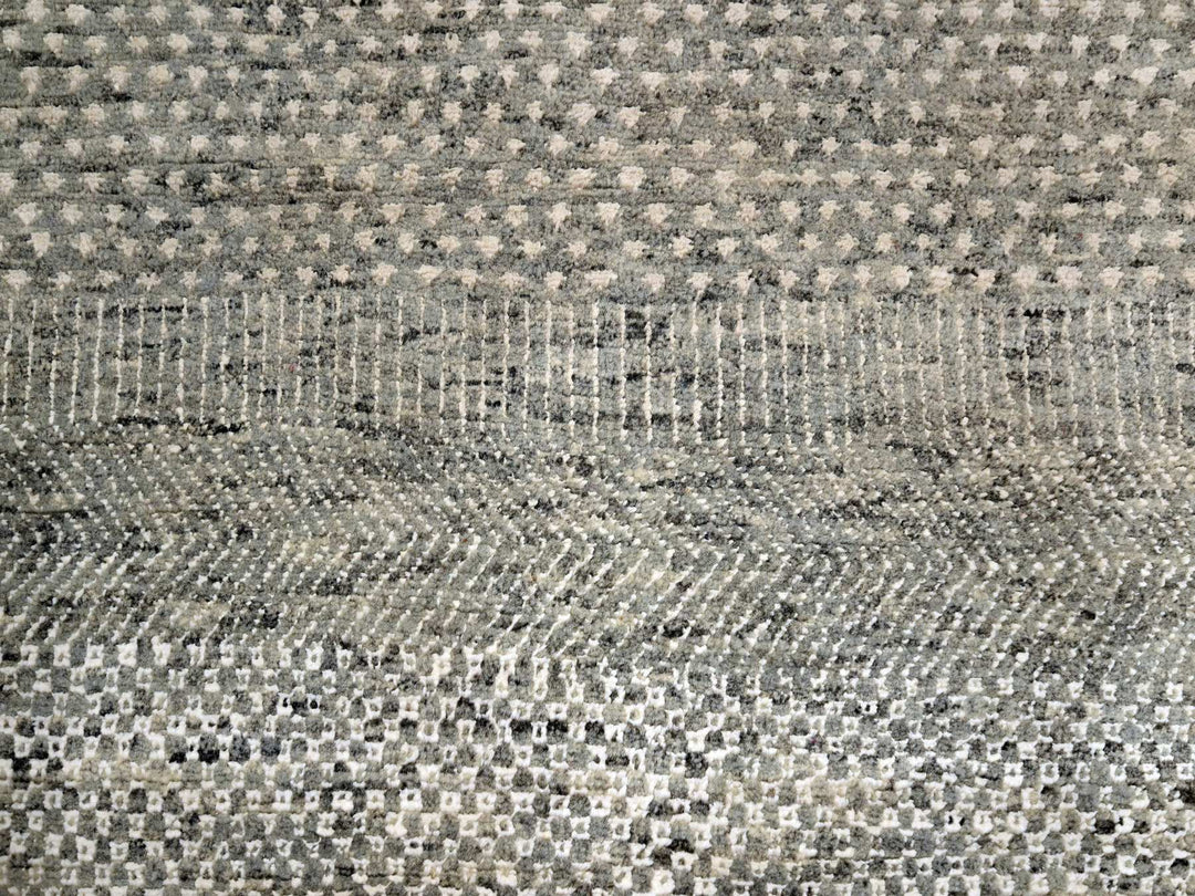 8'9" x 12'3" New Hand Knotted Grey Wool & Silk Rectangle Oriental Rug - MOA10276083