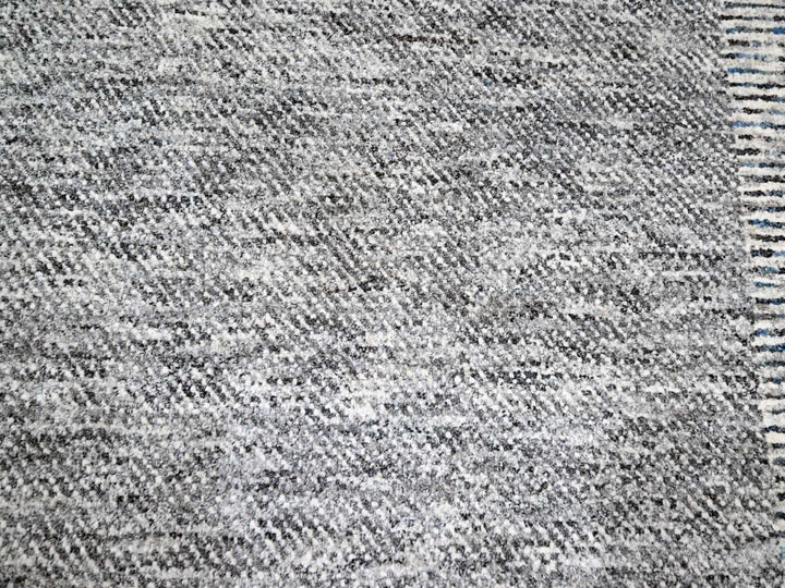 9'0" x 12'1" New Hand Knotted Blue Wool Rectangle Oriental Rug - MOA10276152
