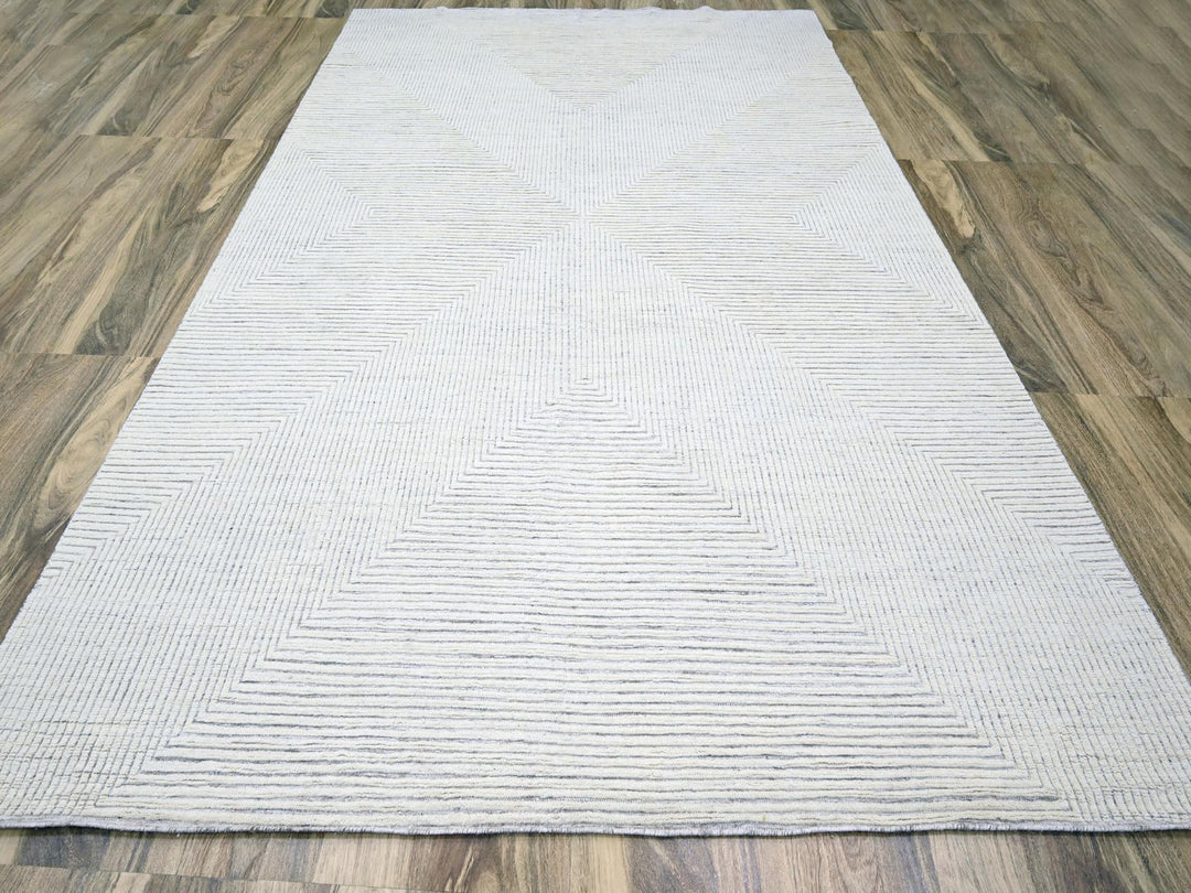 8'11" x 12'1" New Hand Knotted Ivory Wool Rectangle Oriental Rug - MOA10276213
