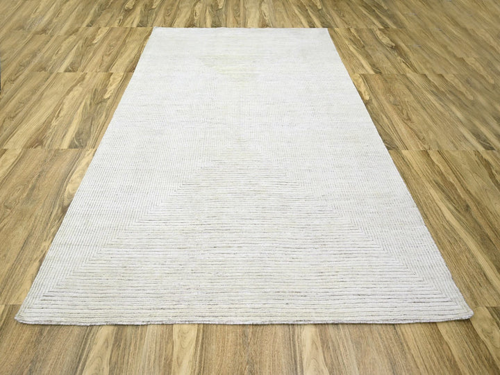 9'0" x 12'0" New Hand Knotted Ivory Wool Rectangle Oriental Rug - MOA10276215