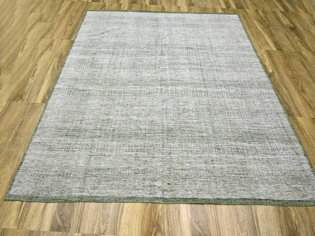 9'10" x 10'2" New Hand Knotted Green Wool Square Oriental Rug - MOA10276279