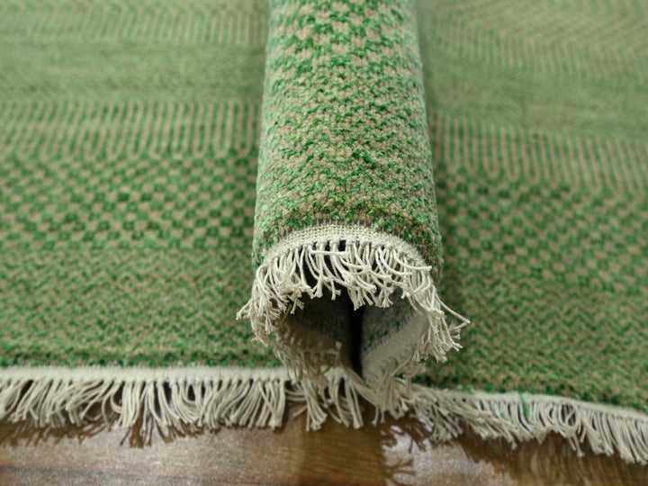 8'1" x 10'3" New Hand Knotted Green Wool & Silk Rectangle Oriental Rug - MOA10276343