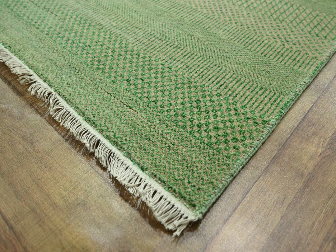 8'1" x 10'3" New Hand Knotted Green Wool & Silk Rectangle Oriental Rug - MOA10276343