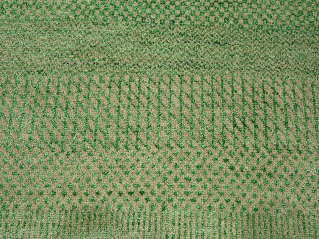 8'1" x 10'3" New Hand Knotted Green Wool & Silk Rectangle Oriental Rug - MOA10276343