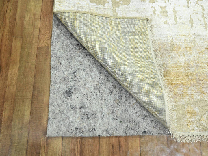 2'6" x 19'0" New Hand Knotted Ivory Wool & Silk Runner Oriental Rug - MOA10276352