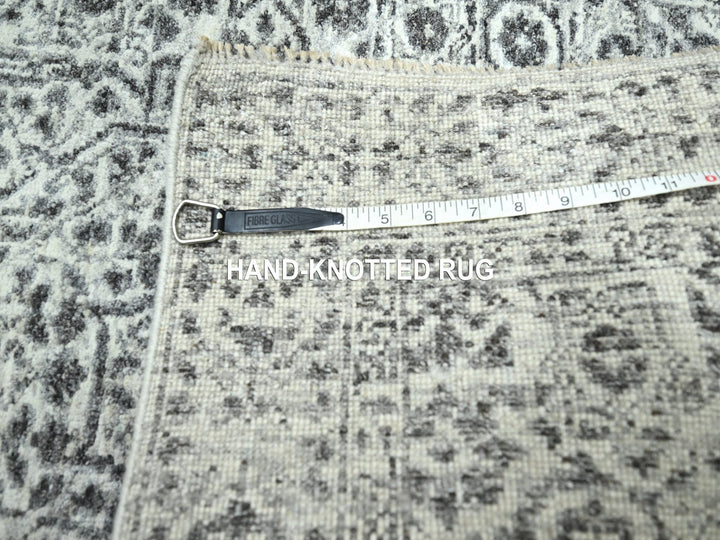 2'6" x 30'0" New Hand Knotted Ivory Wool Runner Oriental Rug - MOA10276439