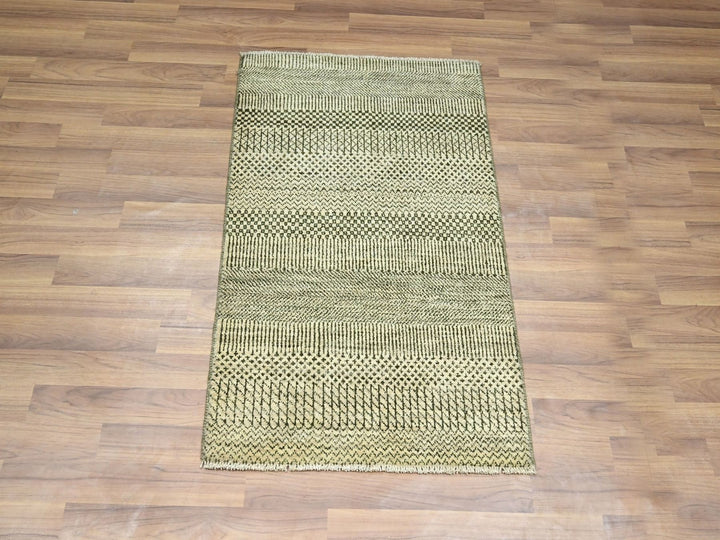 2'0" x 3'0" New Hand Knotted Beige Wool & Silk Rectangle Oriental Rug - MOA10276453