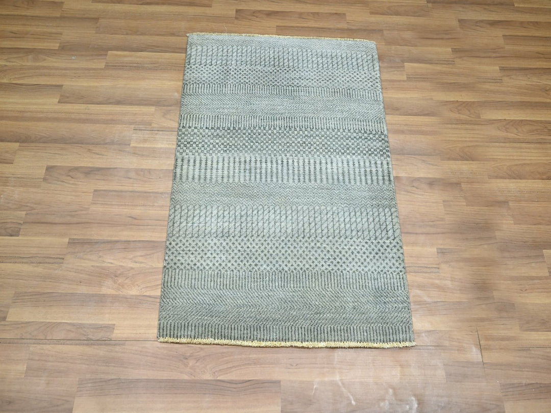 2'0" x 3'0" New Hand Knotted Grey Wool & Silk Rectangle Oriental Rug - MOA10276492
