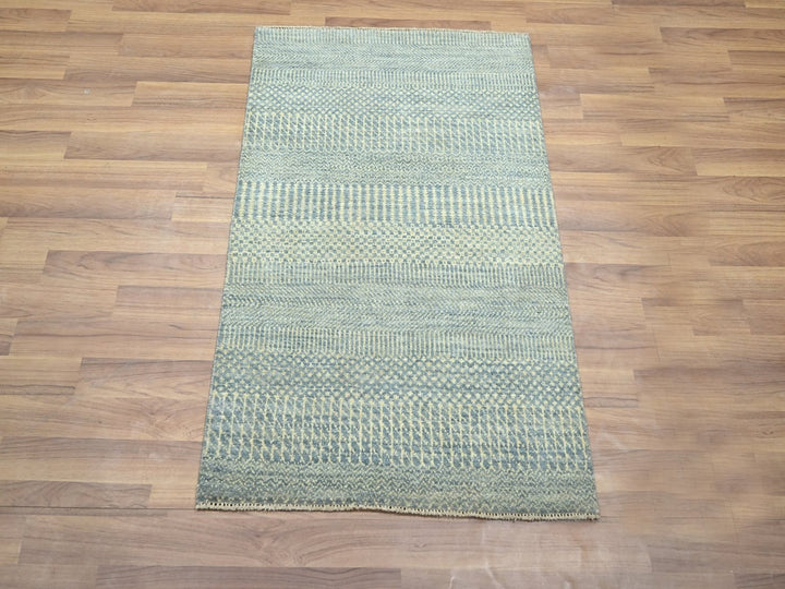 2'0" x 3'0" New Hand Knotted Grey Wool & Silk Rectangle Oriental Rug - MOA10276493