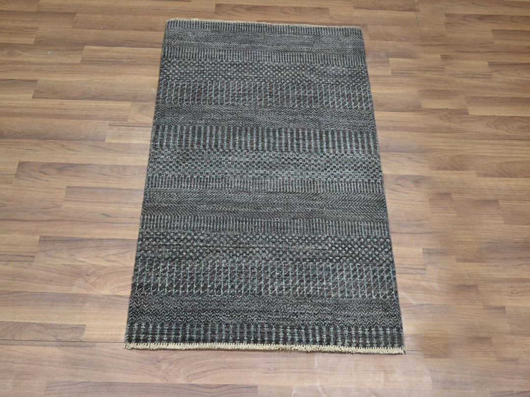 2'0" x 3'0" New Hand Knotted Grey Wool & Silk Rectangle Oriental Rug - MOA10276502