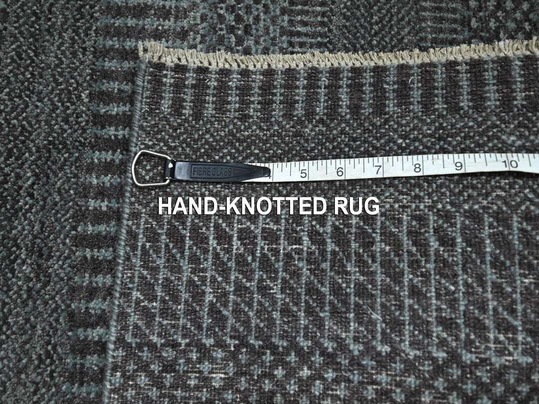 2'0" x 3'0" New Hand Knotted Grey Wool & Silk Rectangle Oriental Rug - MOA10276502