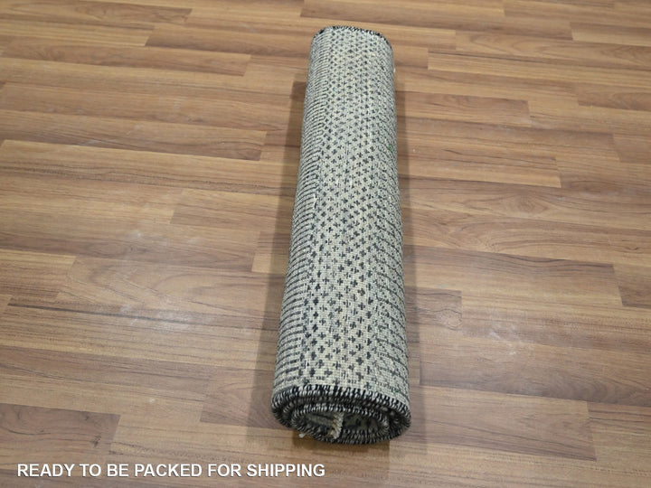 2'0" x 3'0" New Hand Knotted Grey Wool & Silk Rectangle Oriental Rug - MOA10276534