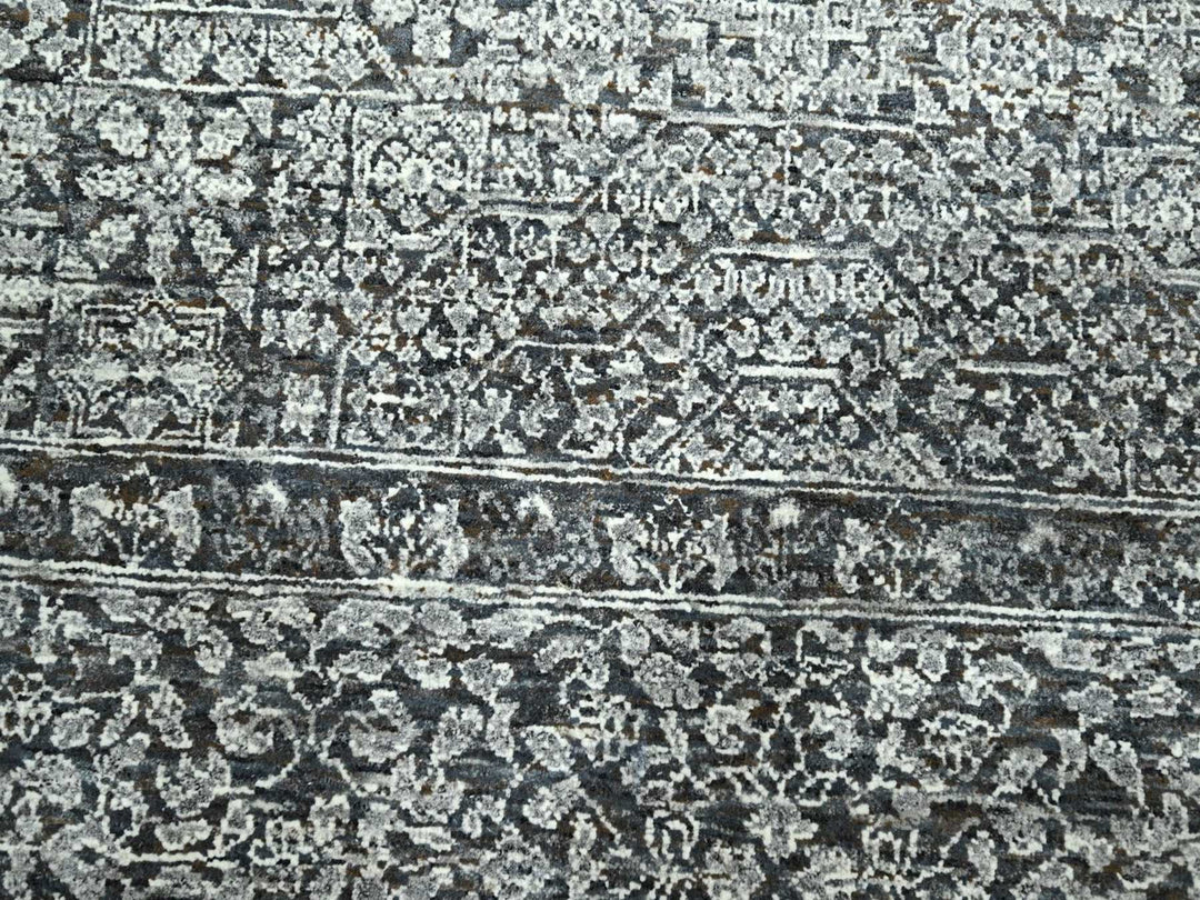 8'2" x 10'2" New Hand Knotted Grey Wool Rectangle Oriental Rug - MOA10276549