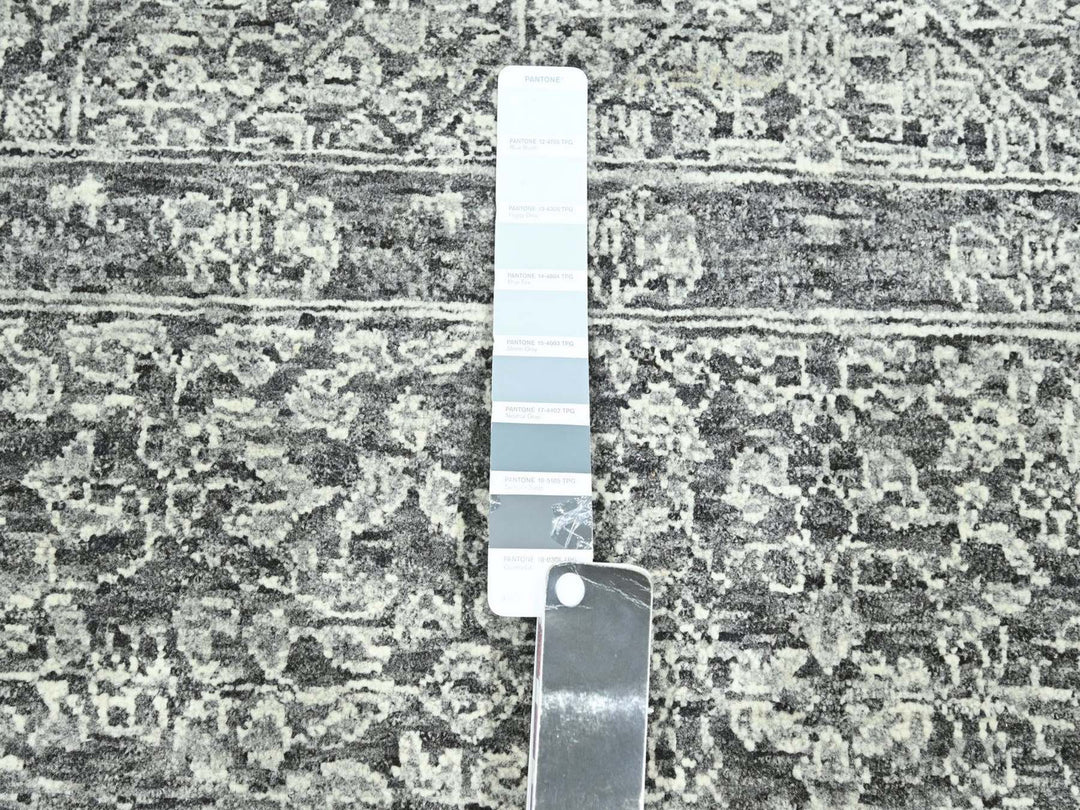 9'0" x 11'11" New Hand Knotted Grey Wool Rectangle Oriental Rug - MOA10276553