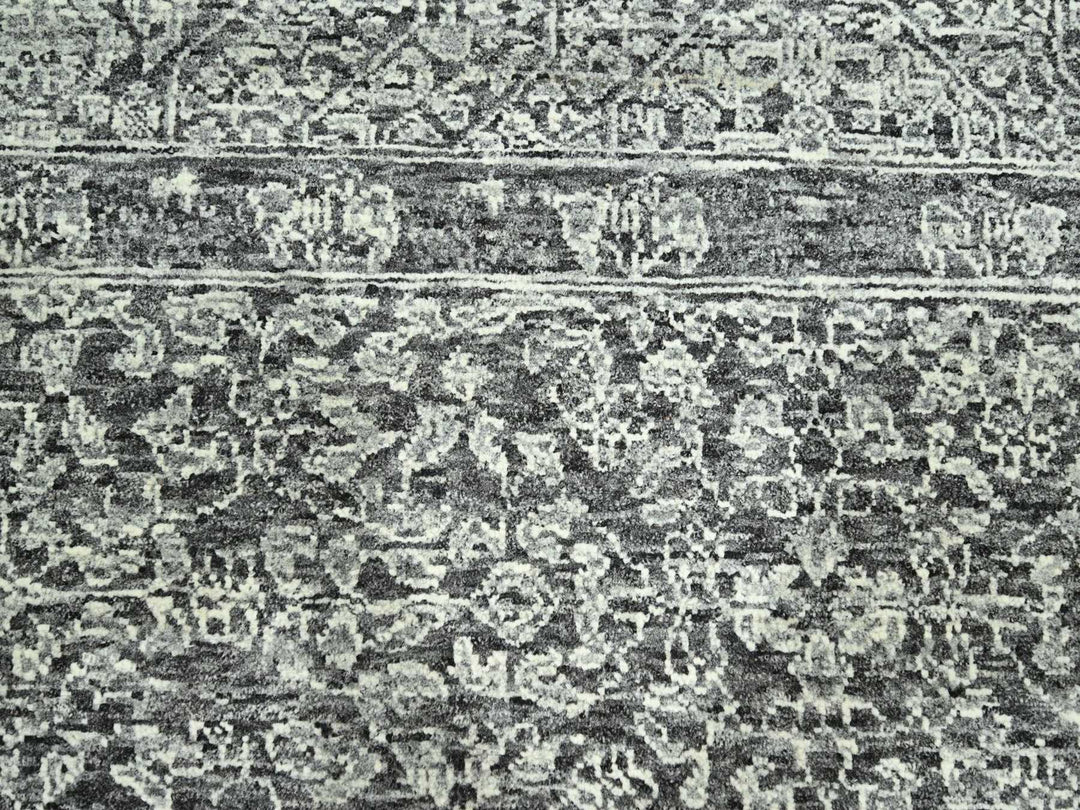 9'0" x 11'11" New Hand Knotted Grey Wool Rectangle Oriental Rug - MOA10276553