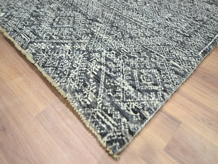 8'1" x 10'1" New Hand Knotted Grey Wool & Silk Rectangle Oriental Rug - MOA10276566