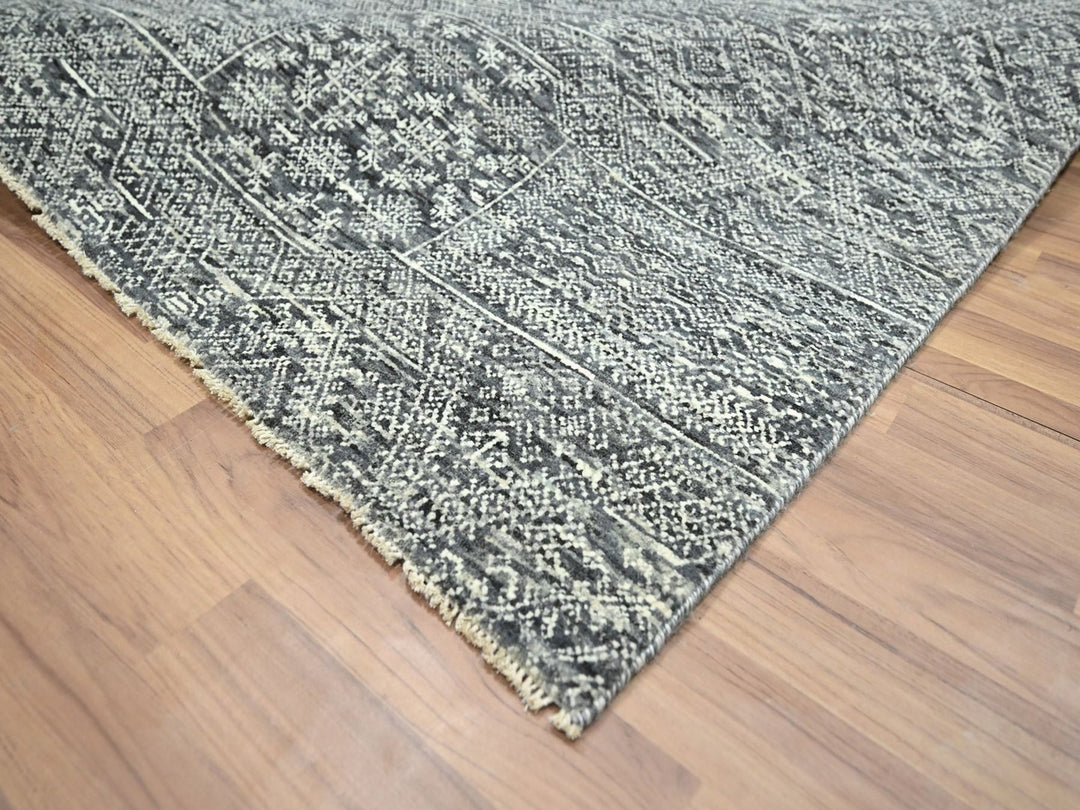7'10" x 10'0" New Hand Knotted Grey Wool & Silk Rectangle Oriental Rug - MOA10276573