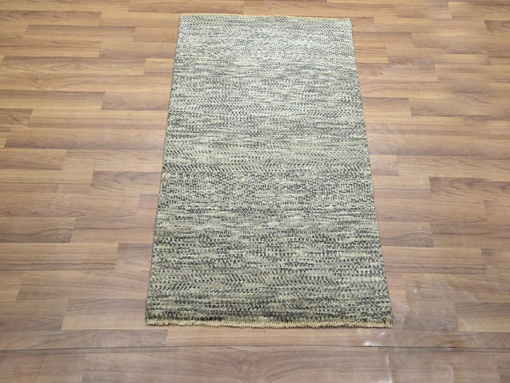 2'0" x 3'0" New Hand Knotted Beige Wool Rectangle Oriental Rug - MOA10276582