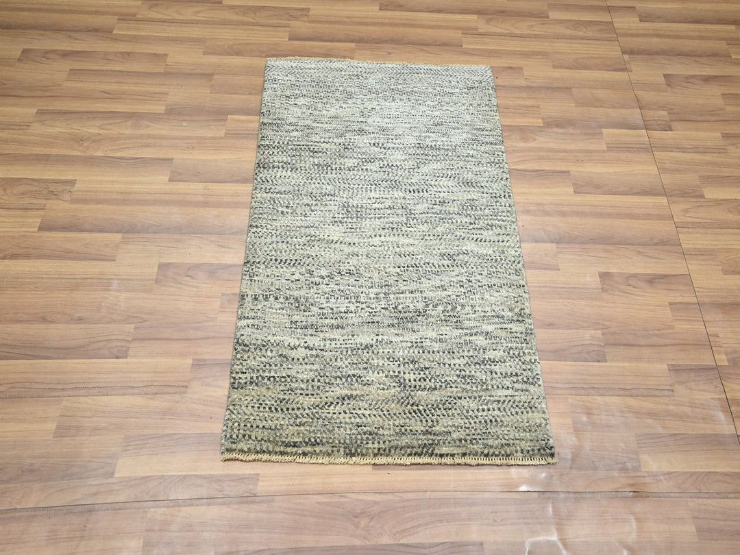 2'0" x 3'0" New Hand Knotted Beige Wool Rectangle Oriental Rug - MOA10276583