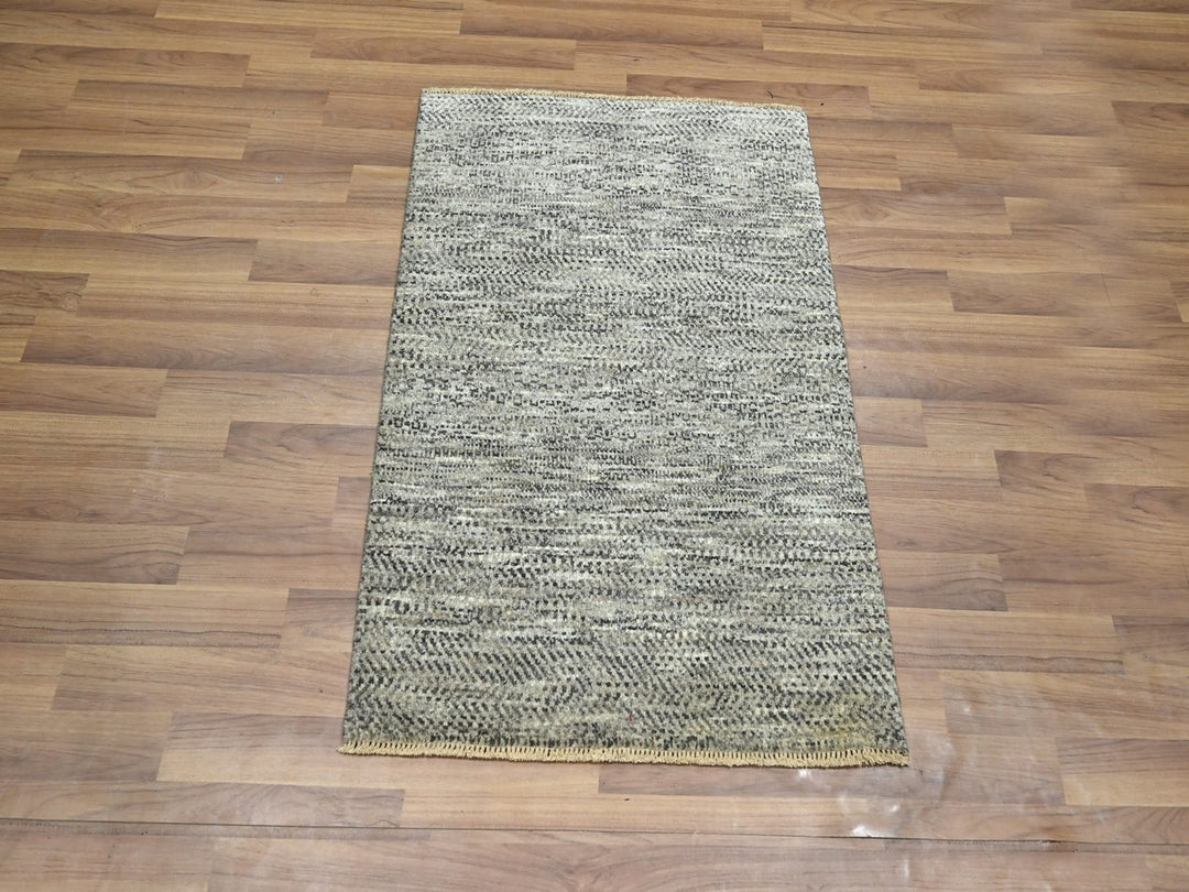 2'0" x 3'0" New Hand Knotted Beige Wool Rectangle Oriental Rug - MOA10276586
