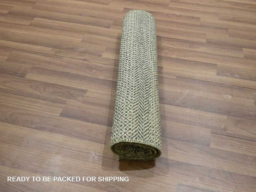 2'0" x 3'0" New Hand Knotted Beige Wool Rectangle Oriental Rug - MOA10276594