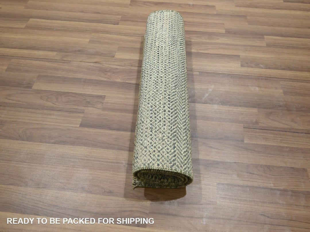 2'0" x 3'0" New Hand Knotted Beige Wool Rectangle Oriental Rug - MOA10276596