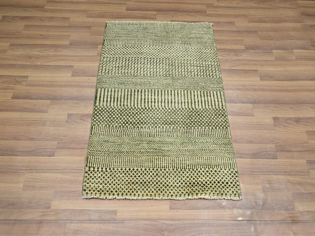 2'0" x 3'0" New Hand Knotted Beige Wool Rectangle Oriental Rug - MOA10276634