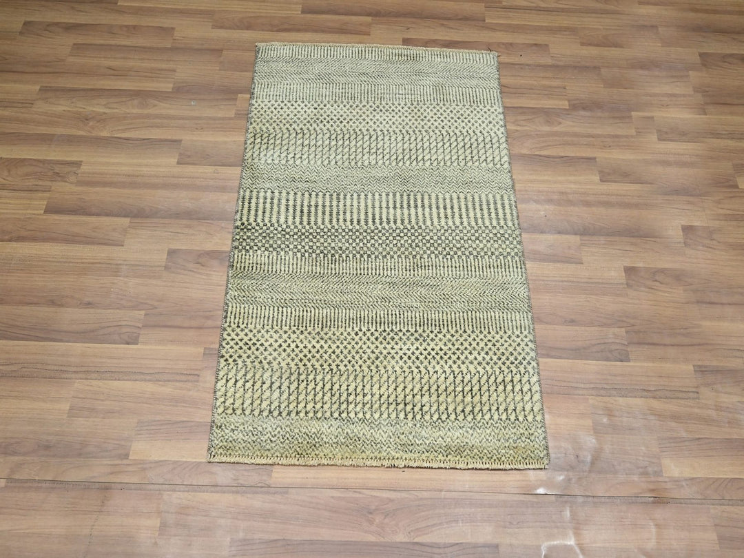 2'0" x 3'0" New Hand Knotted Beige Wool Rectangle Oriental Rug - MOA10276635