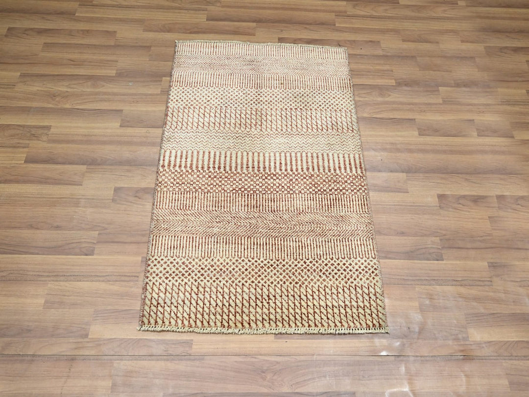 2'0" x 3'0" New Hand Knotted Red Wool Rectangle Oriental Rug - MOA10276637